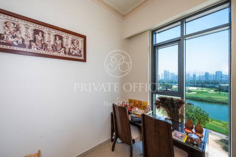 Huoneisto The Hills, Dubai, Arabiemiraatit 3 makuuhuonetta, 202.07981851 m2 № 650838 - kuva 15