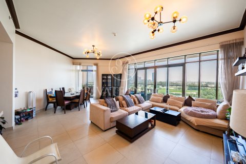 Huoneisto The Hills, Dubai, Arabiemiraatit 3 makuuhuonetta, 202.07981851 m2 № 650838 - kuva 17