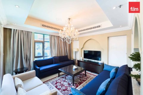 Apartemen di Old Town, Dubai, UEA 2 kamar tidur, 143.8 m2 nomor 646986 - foto 3