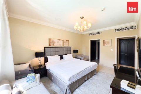 Apartemen di Old Town, Dubai, UEA 2 kamar tidur, 143.8 m2 nomor 646986 - foto 17
