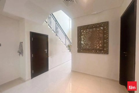 تاون هاوس للبيع في دبي، الإمارات العربية المتحدة 4 غرفة نوم ، 174.8 متر مربع ، رقم 710187 - صورة 11