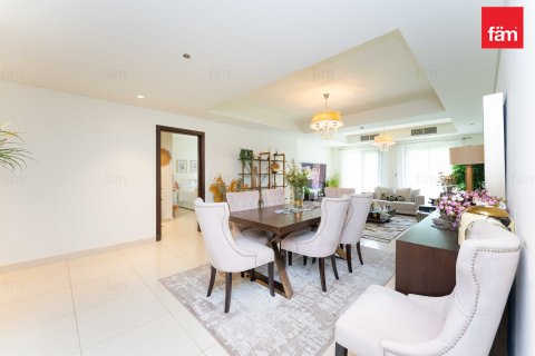 Apartamento en venta en Palm Jumeirah, Dubai, EAU 3 dormitorios, 397.9 m2 № 610551 - foto 4