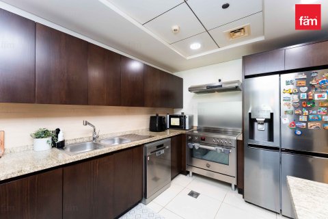 Apartamento en venta en Palm Jumeirah, Dubai, EAU 3 dormitorios, 397.9 m2 № 610551 - foto 7