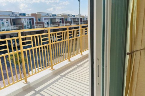 Снять в аренду таунхаус в DAMAC Hills (Akoya by DAMAC), Дубай, ОАЭ 3 спальни, 118м2, № 721715 - фото 2