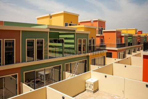 Townhouse de vânzare în Damac Lagoons, Dubai, EAU 3 dormitoare, 144 mp. №721714 - poză 12