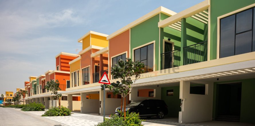 Townhouse în Damac Lagoons, Dubai, EAU 3 dormitoare, 144 mp.  №721714