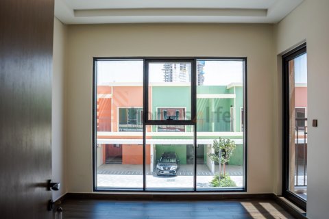 Townhouse de vânzare în Damac Lagoons, Dubai, EAU 3 dormitoare, 144 mp. №721714 - poză 22