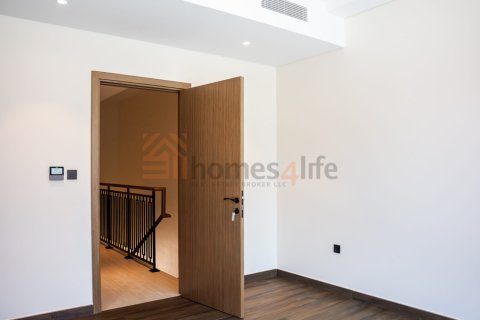 Townhouse de vânzare în Damac Lagoons, Dubai, EAU 3 dormitoare, 144 mp. №721714 - poză 19