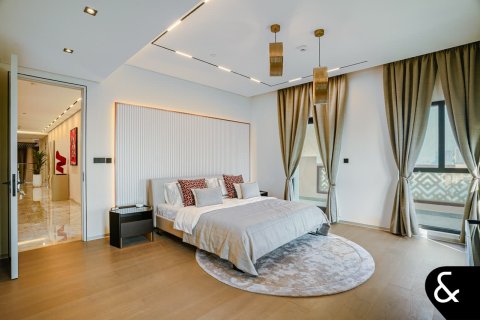 Apartamento en venta en Palm Jumeirah, Dubai, EAU 6 dormitorios, 1613 m2 № 667205 - foto 16