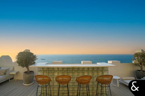 Apartamento en venta en Palm Jumeirah, Dubai, EAU 6 dormitorios, 1613 m2 № 667205 - foto 24