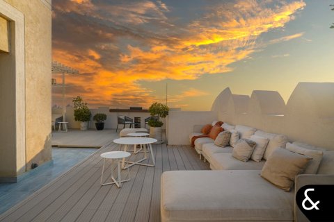 Apartamento en venta en Palm Jumeirah, Dubai, EAU 6 dormitorios, 1613 m2 № 667205 - foto 26