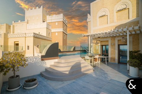 Apartamento en venta en Palm Jumeirah, Dubai, EAU 6 dormitorios, 1613 m2 № 667205 - foto 5