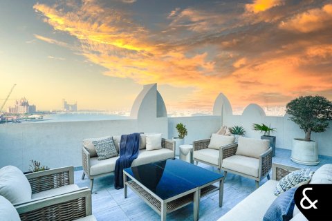 Apartamento en venta en Palm Jumeirah, Dubai, EAU 6 dormitorios, 1613 m2 № 667205 - foto 18