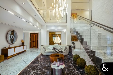 Apartamento en venta en Palm Jumeirah, Dubai, EAU 6 dormitorios, 1613 m2 № 667205 - foto 7