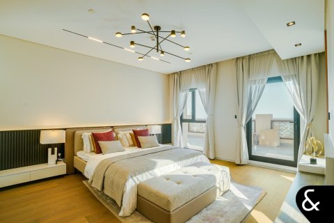 Apartamento en venta en Palm Jumeirah, Dubai, EAU 6 dormitorios, 1613 m2 № 667205 - foto 15