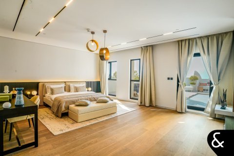 Apartamento en venta en Palm Jumeirah, Dubai, EAU 6 dormitorios, 1613 m2 № 667205 - foto 13