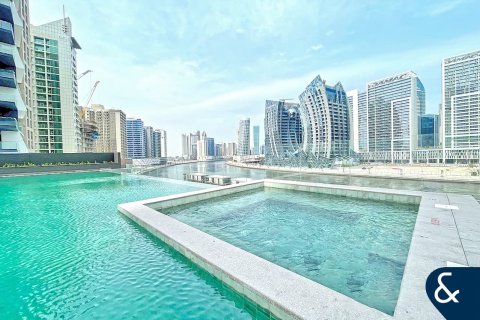 Пәтер Бизнес-Бэй, Дубай, БАӘ-да 1 жатын бөлме, 51 м² № 667209 - фото 2