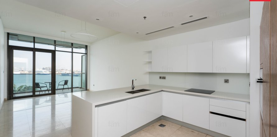 Dubai, UAE의 아파트 침실 1개, 85.6제곱미터 번호 695297