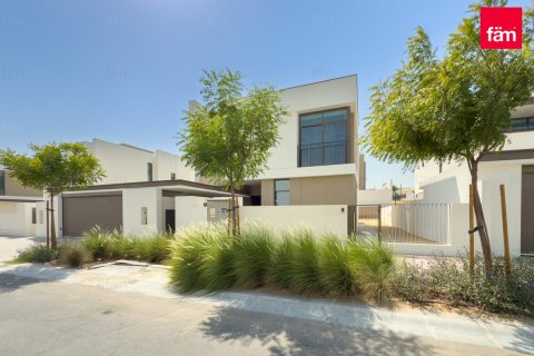 Vilă în Al Furjan, Dubai, EAU 4 dormitoare, 529.4 mp.  №695296