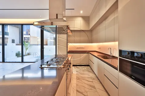 Villa à louer à Yas Island, Abu Dhabi, EAU 5 chambres, 510 m2 № 700657 - photo 11