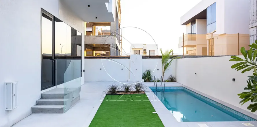 Villa à Yas Island, Abu Dhabi, EAU: 5 chambres, 510 m2 № 700657