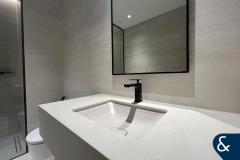 Apartament de închiriat în Al Jaddaf, Dubai, EAU 1 cameră, 74 mp.  №685160 - poză 13