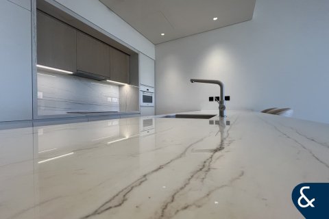 Apartament de închiriat în Al Jaddaf, Dubai, EAU 1 cameră, 74 mp.  №685160 - poză 19