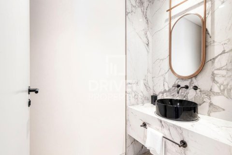 Apartmán v Jumeirah Lake Towers, Dubai, SAE 3 spálne, 157 m2 č. 682743 - Fotografia 9