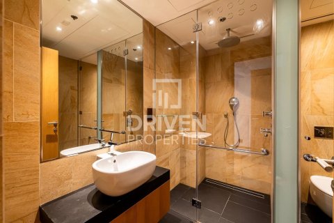 Apartamento en venta en Jumeirah, Dubai, EAU 3 dormitorios, 244 m2 № 682631 - foto 20