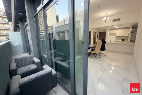 Apartmen di Dubai, UAE 1 bilik tidur, 73.9 meter persegi № 728081 - foto 2