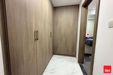 Apartmen di Dubai, UAE 1 bilik tidur, 73.9 meter persegi № 728081 - foto 9
