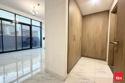 Apartmen di Dubai, UAE 1 bilik tidur, 73.9 meter persegi № 728081 - foto 8