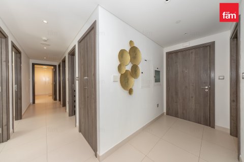 Apartament në Dubai, Emiratet e Bashkuara Arabe 3 dhoma gjumi, 173.8 m2. № 719438 - Foto 8