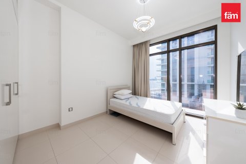 Apartament në Dubai, Emiratet e Bashkuara Arabe 3 dhoma gjumi, 173.8 m2. № 719438 - Foto 12
