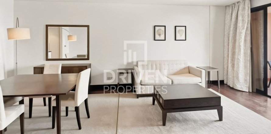 Apartmen di Palm Jumeirah, Dubai, UAE 1 bilik tidur, 107.58 meter persegi № 746380