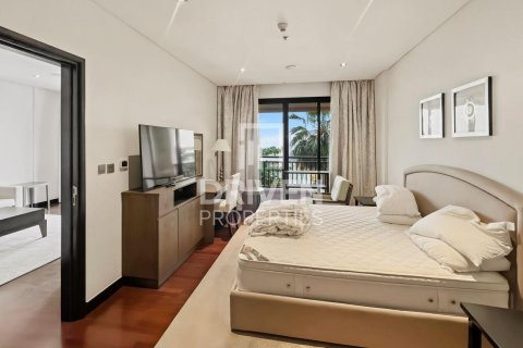 Apartmen di Palm Jumeirah, Dubai, UAE 1 bilik tidur, 107.58 meter persegi № 746380 - foto 5