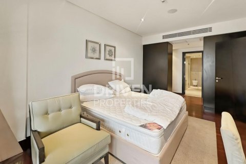 Apartmen di Palm Jumeirah, Dubai, UAE 1 bilik tidur, 107.58 meter persegi № 746380 - foto 4