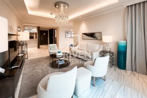 Apartman u gradu Downtown Dubai (Downtown Burj Dubai), Dubai, UAE 4 spavaće sobe, 253.63 m2 Br. 746385 - Slika 4