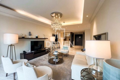 Apartman u gradu Downtown Dubai (Downtown Burj Dubai), Dubai, UAE 4 spavaće sobe, 253.63 m2 Br. 746385 - Slika 2