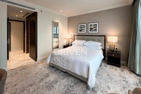 Apartman u gradu Downtown Dubai (Downtown Burj Dubai), Dubai, UAE 4 spavaće sobe, 253.63 m2 Br. 746385 - Slika 9