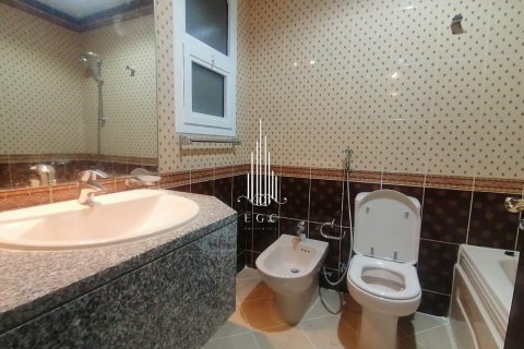 Пәтер Al Khalidiya, Абу-Даби, БАӘ-да 3 жатын бөлмелер, 139.4 м² № 572823 - фото 22
