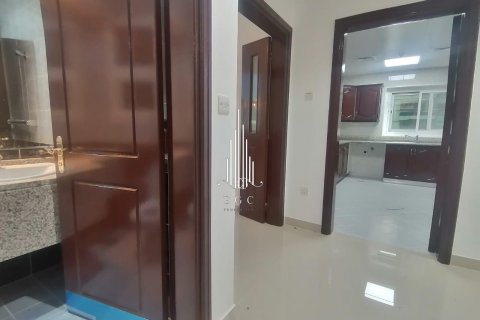 Пәтер Al Khalidiya, Абу-Даби, БАӘ-да 3 жатын бөлмелер, 139.4 м² № 572823 - фото 16