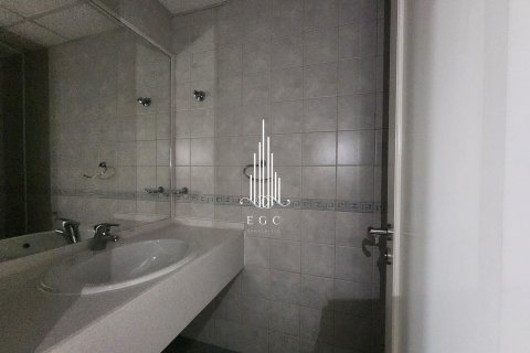 Apartament në Al Khalidiya, Abu Dhabi, Emiratet e Bashkuara Arabe 4 dhoma gjumi, 237.8 m2. № 572822 - Foto 15