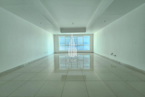 Apartament në Al Khalidiya, Abu Dhabi, Emiratet e Bashkuara Arabe 4 dhoma gjumi, 237.8 m2. № 572822 - Foto 1