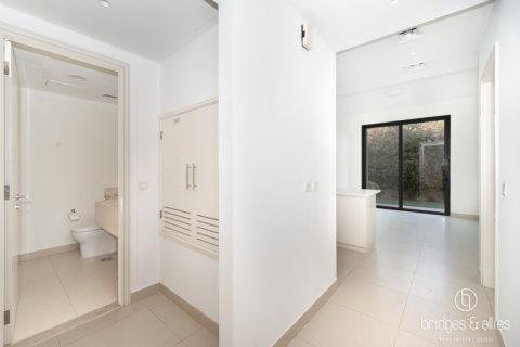 Villa zur Miete in Dubai Hills Estate, Dubai, VAE 4 Schlafzimmer, 271 m2 Nr. 693701 - Foto 18