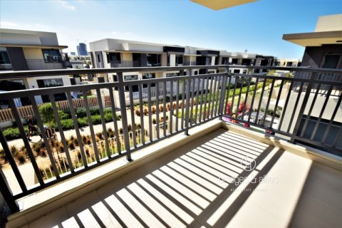 Villa zur Miete in Dubai Hills Estate, Dubai, VAE 3 Schlafzimmer, 285 m2 Nr. 693700 - Foto 2