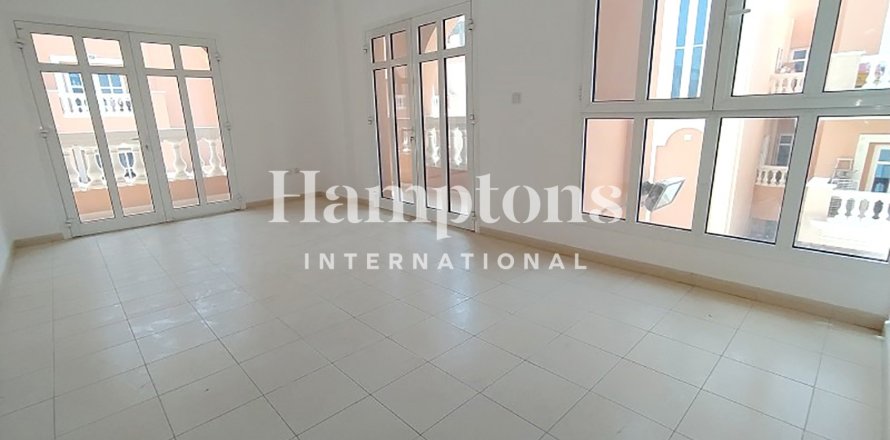 Apartmán v Jumeirah Village Circle, Dubai, SAE 2 spálne, 115.36 m2 č. 705033