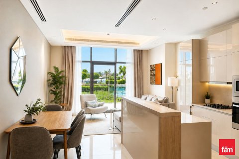 Palm Jumeirah, Dubai, UAE의 임대용 아파트 침실 2개, 148.1제곱미터 번호 719471 - 사진 2