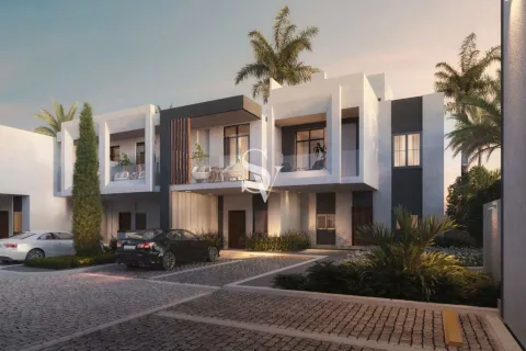 Shtëpi në qytet në Dubai Investment Park, Emiratet e Bashkuara Arabe 4 dhoma gjumi, 118 m2. № 702893