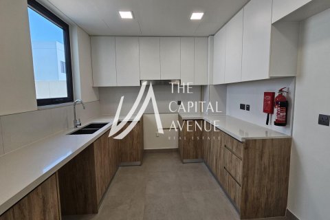 Vilë në Yas Island, Abu Dhabi, Emiratet e Bashkuara Arabe 4 dhoma gjumi, 210 m2. № 604771 - Foto 7